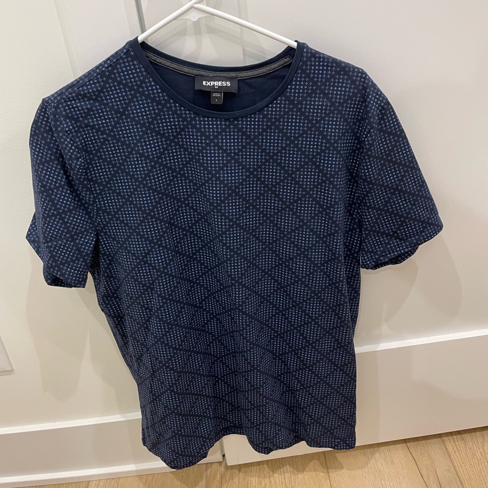 Express Men's Dark Blue Geometric Tee